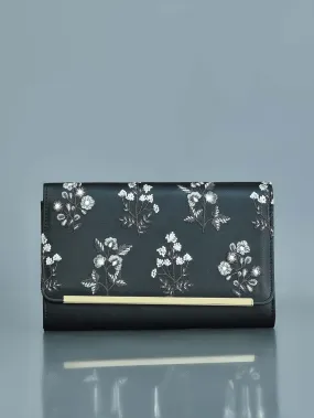 Floral Embroidered Clutch